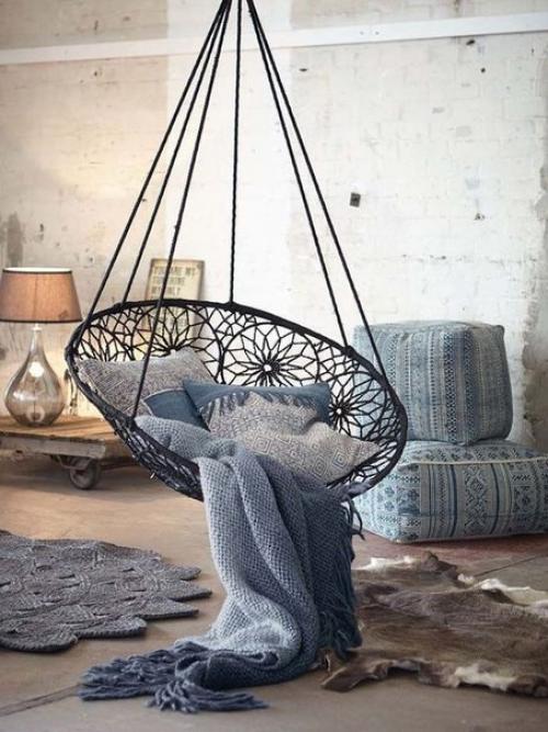 Простой способ преобразить интерьер - поселить в квартире нестандартный предмет. 05