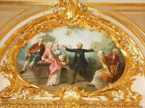 И вновь ново - михайловский дворец (дворцовая наб., 18; арх. 01