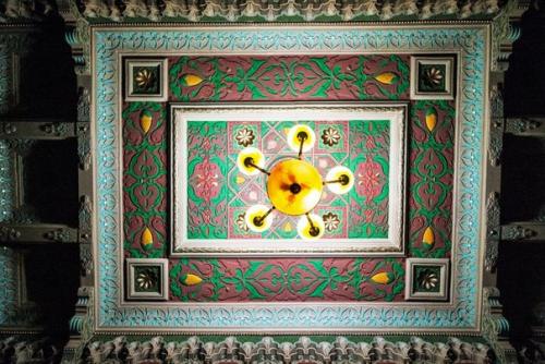 Киев.  Дом - загадка. 05