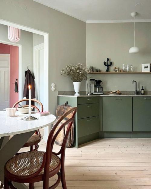 Разноцветная квартира. Квартира Эрика в Гетеборге (Швеция) площадью 69 кв. 05