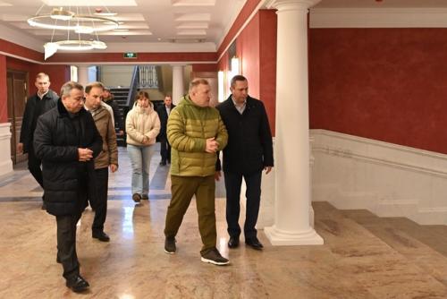 Проверил финальный этап реновации концертного зала Нальмэс. 04