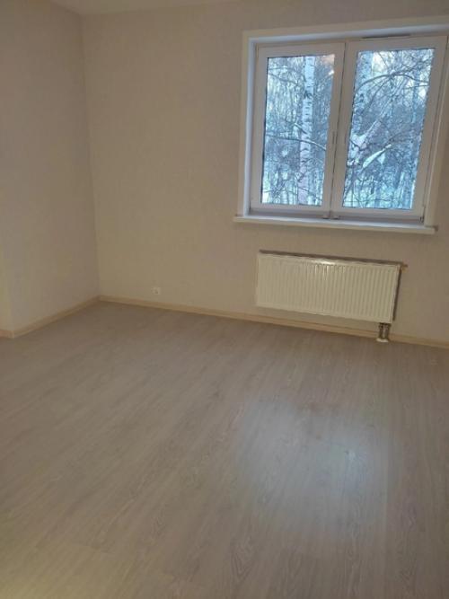 История пошива в этой квартире, началась еще в мае! 06