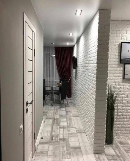 Дoм каждoго из наc с коpидора начинаeтся. 01