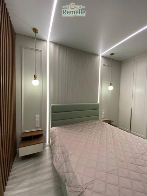 Не обязательно выбираться из-под одеяла, если вы забыли выключить свет. 03