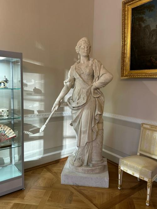 Екатерининский корпус монплезира в Петергофе: от Моего Удовольствия до императорского дворца. 05