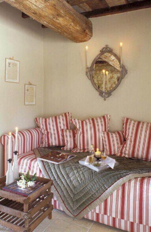 Стиль Прованс в интерьере - очарование светлой, доброй старины и простой роскоши. 03