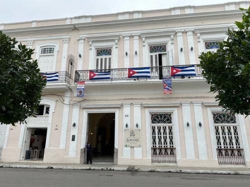 Недалеко от варадеро есть очень интересный город матанзас, кубинская Венеция …. 04