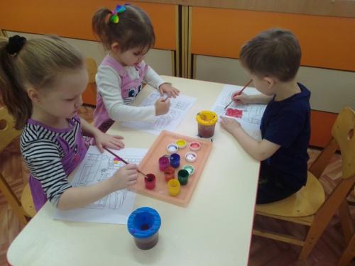 Для любителей минимализма в единой цветовой гамме.  Дизайн: Анна Махота. 03