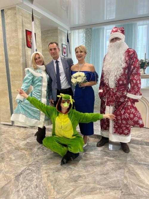 Керченский городской отдел загс - один из постоянных лидеров по регистрации браков и рождений в республике Крым. 01