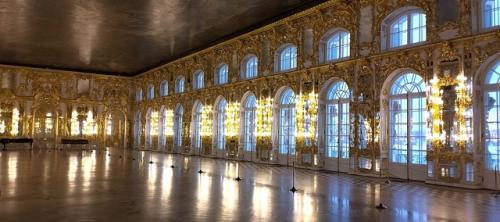 Участники танцевального коллектива Надежда побывав в Санкт-петербурге, посетили некоторые знаменитые места. 05