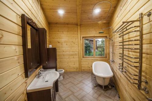 Российская компания Скайдом серию домов с футуристическим внешним Видом создала. 03