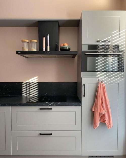 Для Клаудии из Нидерландов самая любимая комната в доме - это спальня! 06