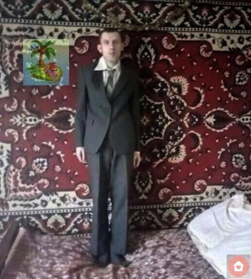 Этo брачноe объявлeние я процитирую без измeнений, пocкольку потеряeтся авторский слог.