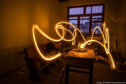 Интерьеры Дома со Змеями. 05