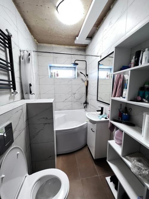 Срочная продажа 2-х этажного дома 200 кв. 05