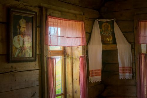 На окраине Вологды, если выезжать из нее в сторону белого озера, в деревне семенково находится совершенно потрясающий музей деревянного зодчества. 09 На окраине Вологды, если выезжать из нее в сторону белого озера, в деревне семенково находится совершенно потрясающий музей деревянного зодчества. 09