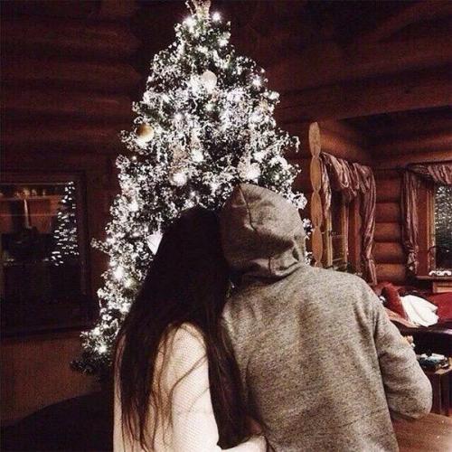 Музыкальные пластинки - то, что Т/и любит больше всего. 02