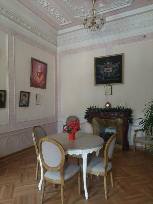 Библиотека - читальня имени а. с. Пушкина. 04