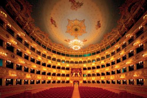 Где и чем развлечь себя в Венеции? 08