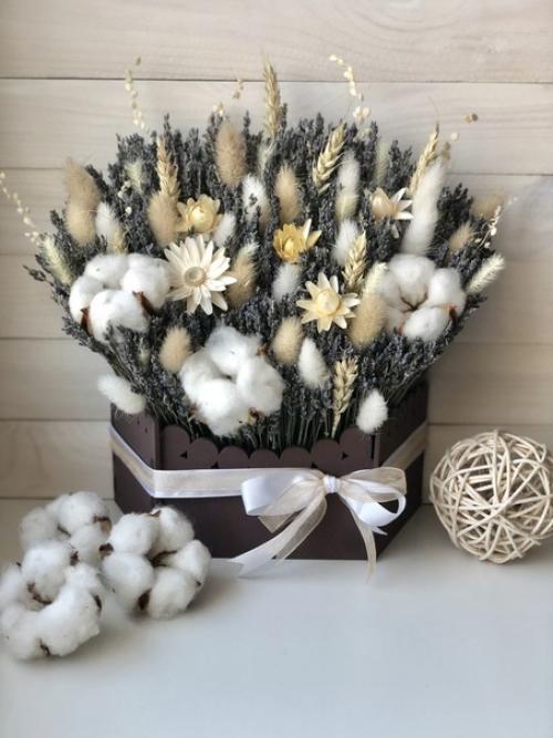 Сухоцветы в интерьере, благодаря своей природной энергетике создают атмосферу тепла и уюта. 07