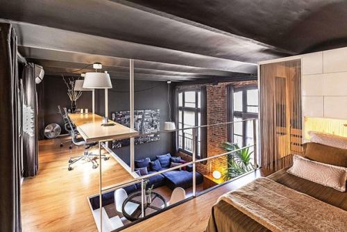 Двухуровневый лофт в Барселоне.