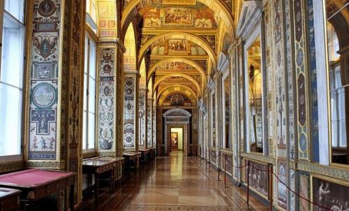 Как посетить все музеи эрмитажа, сэкономив 800 рублей. 01