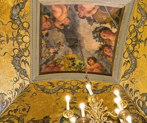 Тема неба и облаков, земли и небожителей. 01