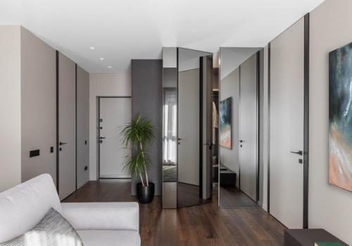 Интерьер евродвушки с интересными контрастами и подчеркнутыми элегантными нотами. 05