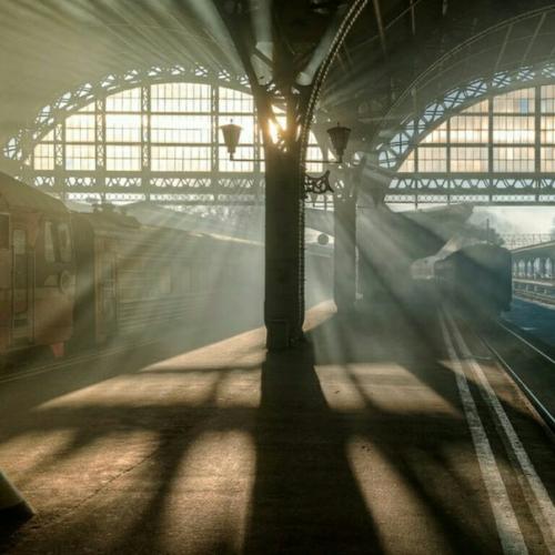 Витебский вокзал.  Это одно из моих самых любимых мест в Петербурге. 01