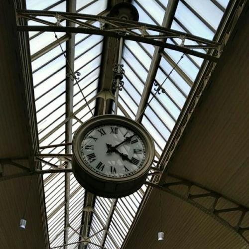 Витебский вокзал.  Это одно из моих самых любимых мест в Петербурге. 07