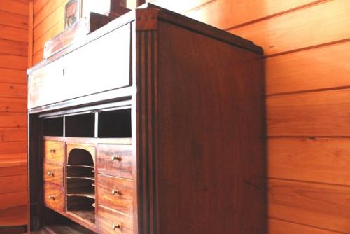 Мы к путешествию по усадебному дому в Изваре возвращаемся. 05