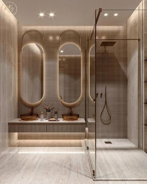 Несколько кадров интерьера квартиры в бежевых и молочных тонах, создающих уютную и изысканную атмосферу. 06