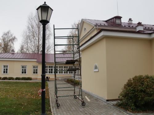 В музее - усадьбе П. и. Чайковского в Воткинске идет ремонт мемориального дома. 08 В музее - усадьбе П. и. Чайковского в Воткинске идет ремонт мемориального дома. 08