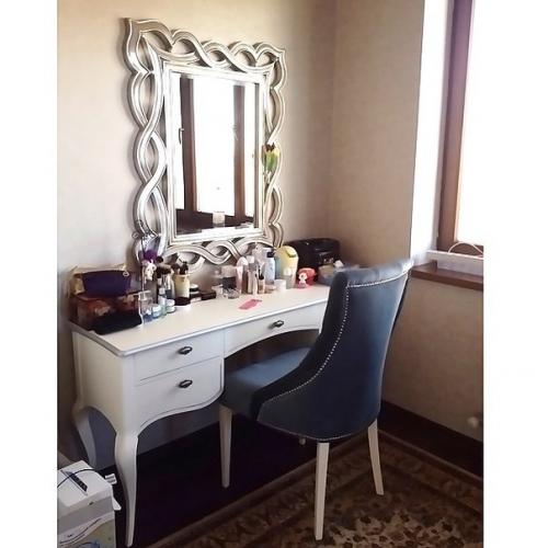 Трюмо в спальню. 02