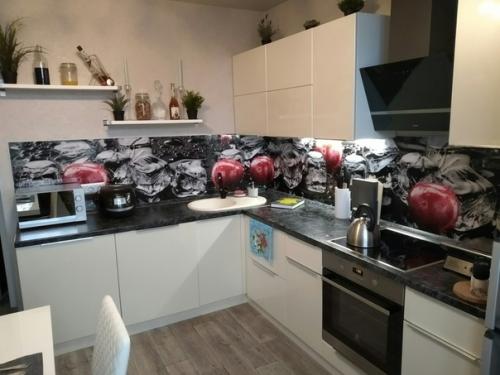 Выставляю на суд!  Моя двушка в новой Москве, ремонт делали под ключ. 02