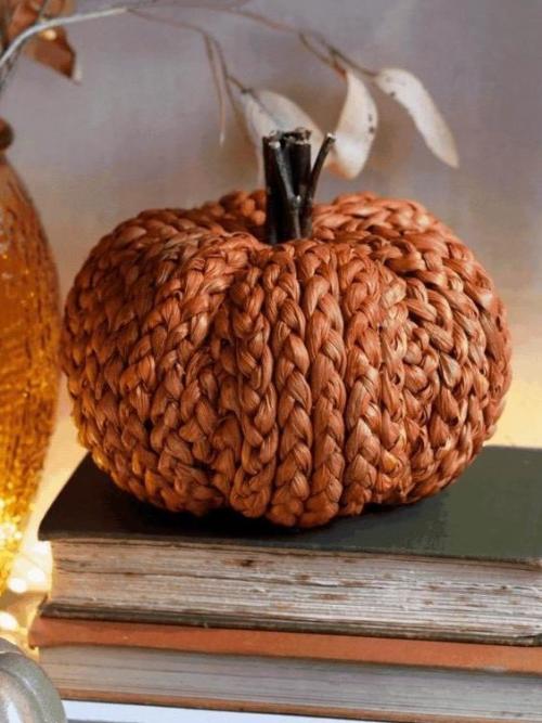 Хэллоуин - 2025: пять идей для стильного осеннего декора. 01 Хэллоуин - 2025: пять идей для стильного осеннего декора. 01