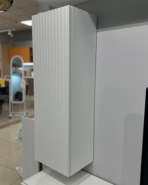 Этот элегантный и стильный комплект гостиной добавит изысканности вашему интерьеру. 02