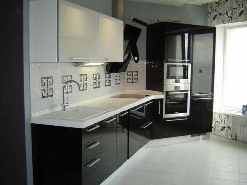 Черная кухня.  С точки зрения физики, черный цвет нельзя назвать цветом, так как он является скорее … его отсутствием. 01