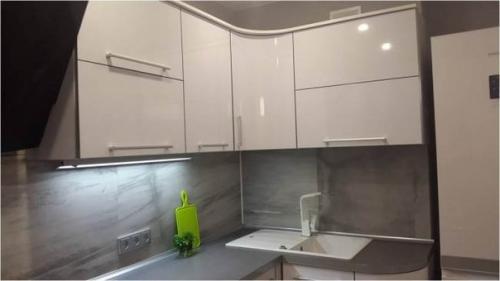 Ох, я очень люблю угловые кухни! 01