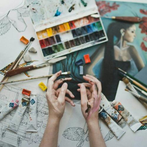 Тыжхудожник!   Образ художника в глазах некоторых людей - загадочен и не понятен.