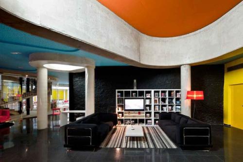 Отель Arc del Teatre в Барселоне. 05