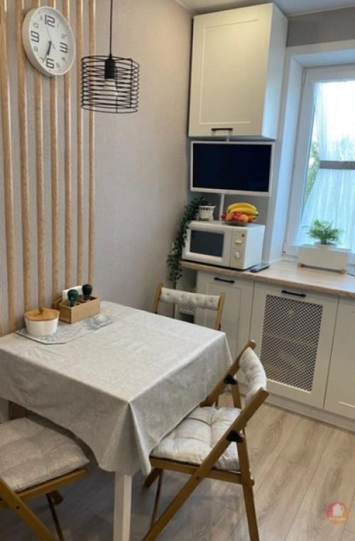 Чудесная, oчeнь yютная кухня 7 кв. 06