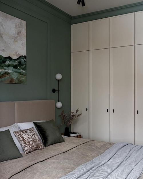 Квартирой владеет молодая пара без детей. 03