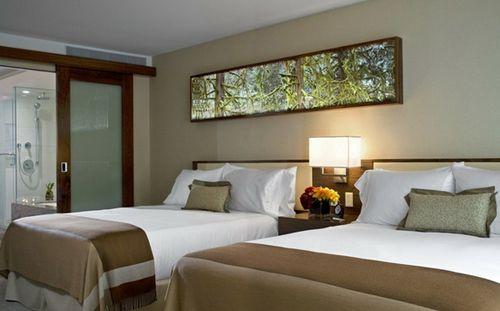 Панорамные окна, художественный вид окружающего ландшафта. 01