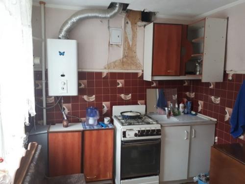 Сделал ремонт на кухне за 1, 5 месяцев! 02