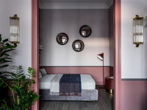 Москва.  Для своей мамы дизайнер Анна Кларк в небольшой квартире (37 кв. 05