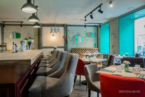 Топ - 5 недорогих заведений рядом с метро владимирская. 04