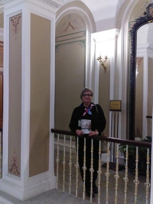 Второй день конференции проходил в доме журналиста, в великолепном доме петербургского купеческого общества. 02