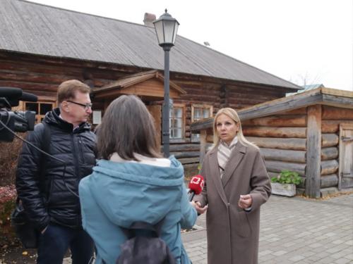 В музее - усадьбе П. и. Чайковского в Воткинске идет ремонт мемориального дома. 02 В музее - усадьбе П. и. Чайковского в Воткинске идет ремонт мемориального дома. 02