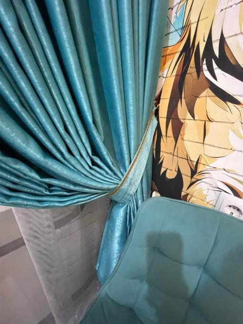 Бирюзовый - это запоминающийся оттенок, который привнесет неповторимый шарм в оформление любой комнаты. 03